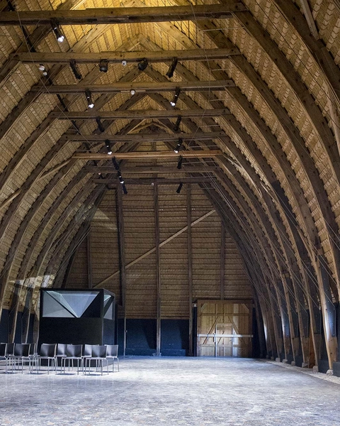 Guldhorn- og Kulturcenter Slotfelt Lade Udstillingsrum, tagkonstruktion