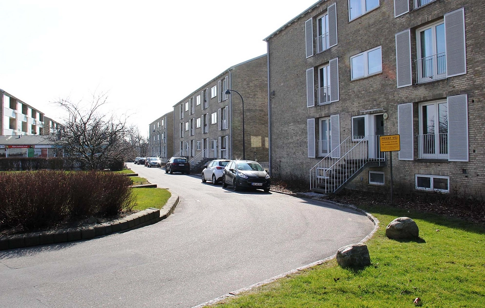 Ibstrupparken II og III Østfacader