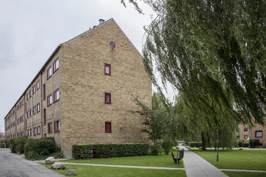 Ryparken - Lundevænget Ryparken, hus i park, diagonalt stisystem
