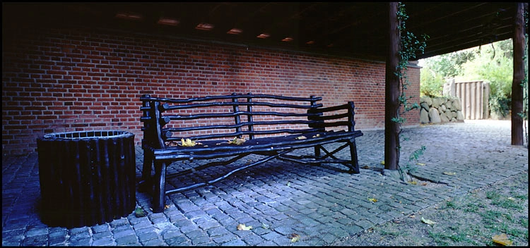 Mindelunden i Ryvangen Bænk i Mindelunden