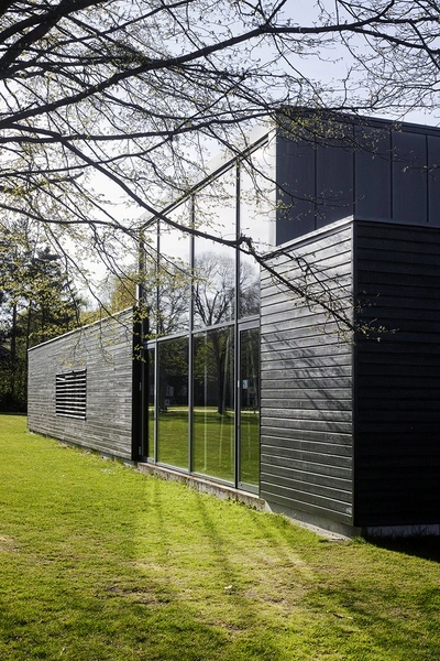 Espevang Vandværk Blik langs facaden