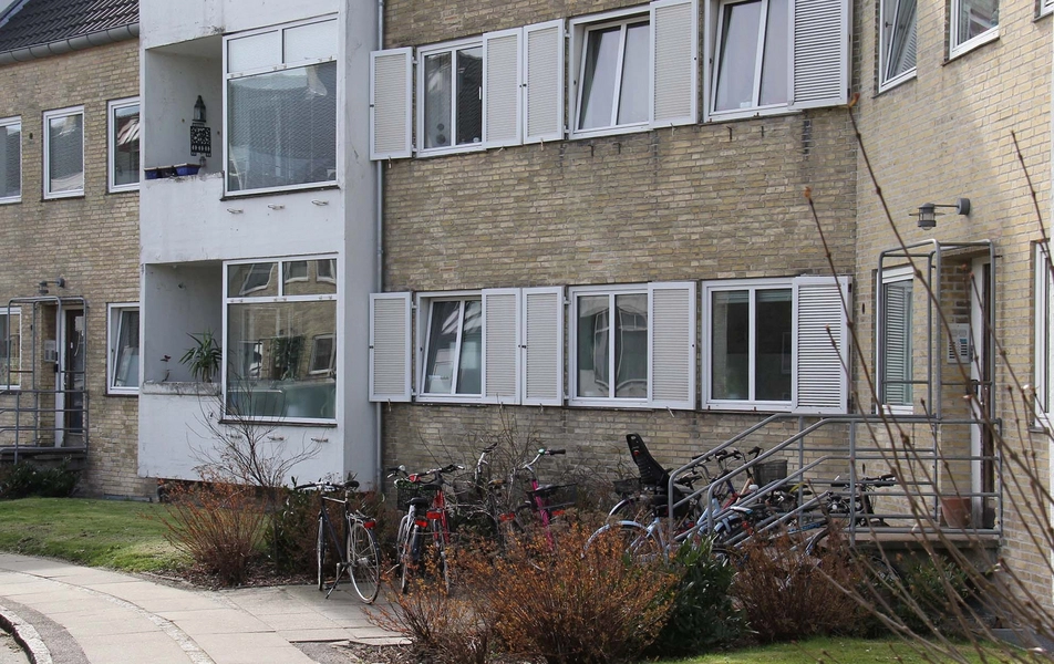 Ibstrupparken I Ibstrupvænget 2 og 4, indgangsparti, altaner