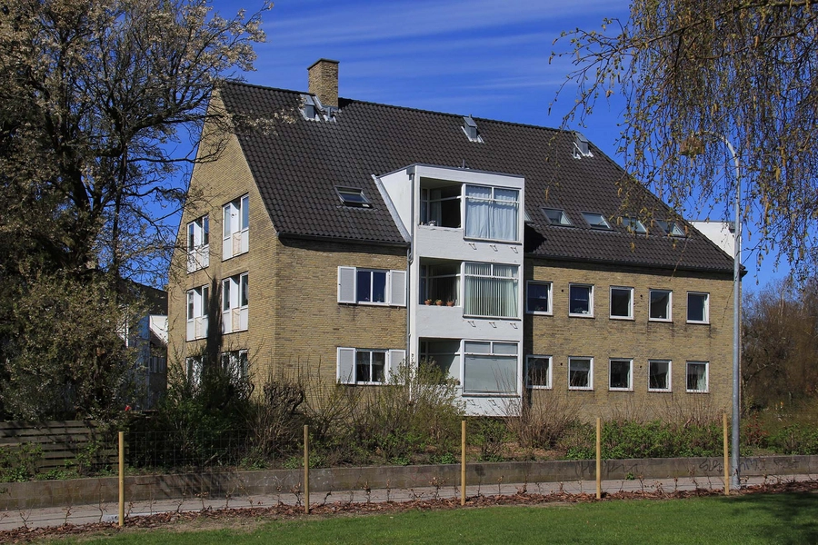 Ibstrupparken I Ibstrupvænget 11, gavl og facade mod sydøst