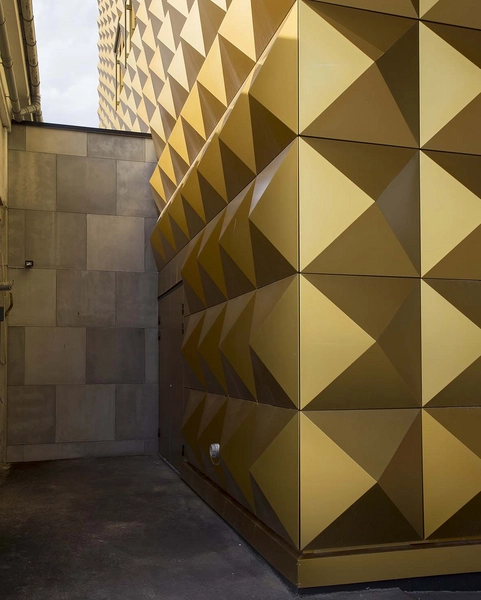 RAGNAROCK – museet for pop, rock og ungdomskultur Sammenkobling med eksisterende hal