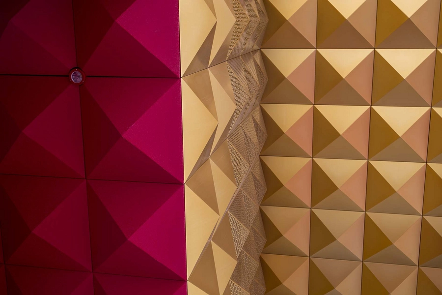 RAGNAROCK – museet for pop, rock og ungdomskultur Materialitet, facade, indgangsparti