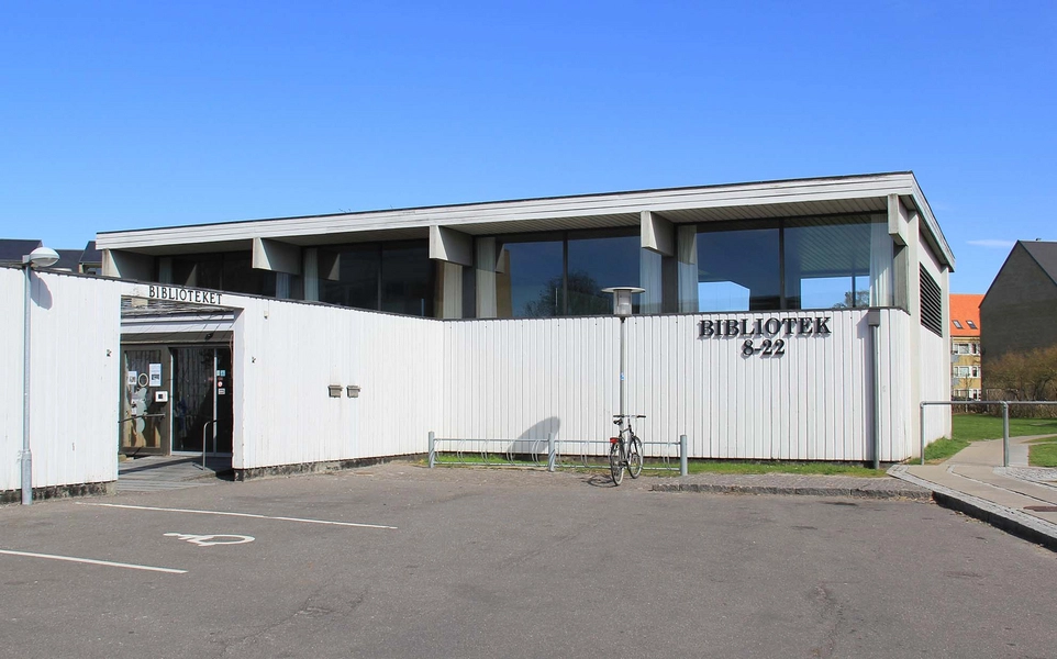 Jægersborg Bibliotek Vestfacade