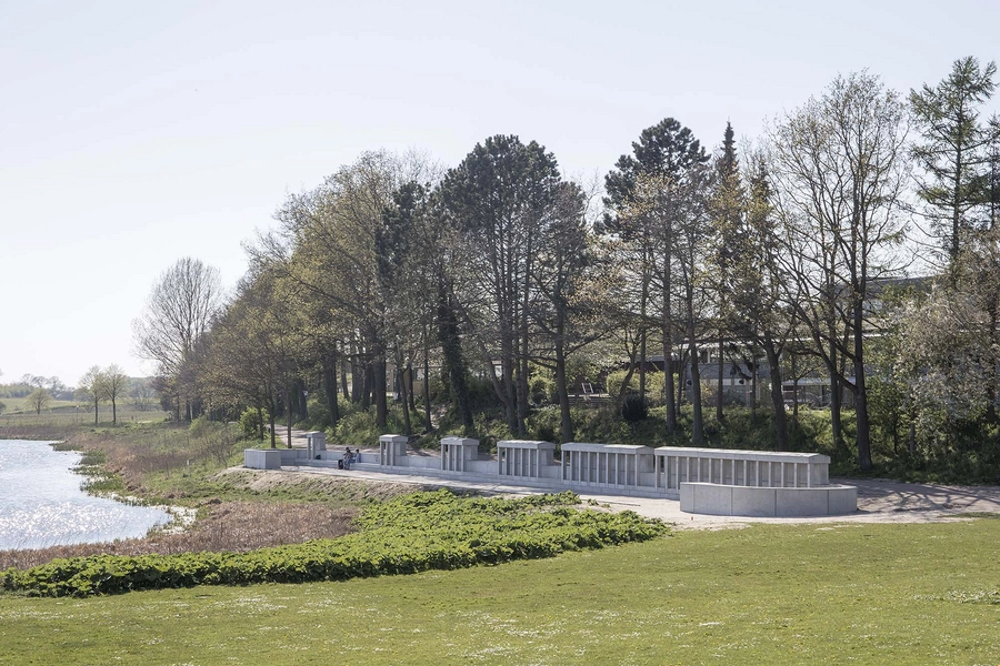 Termini Total set fra øst