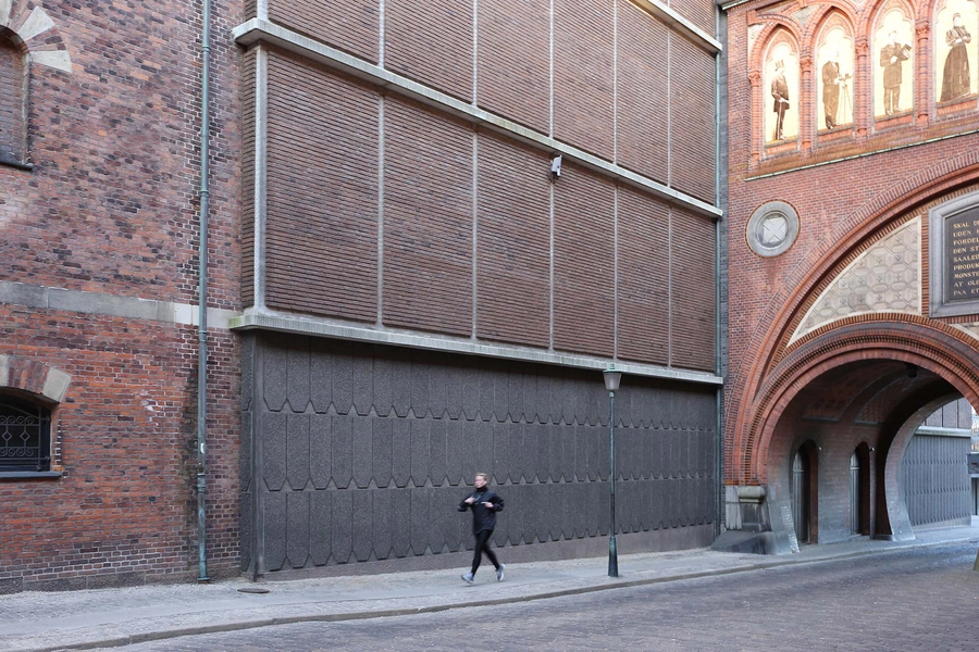 Carlsberg - Bryghuset Den inkoroprerede silo