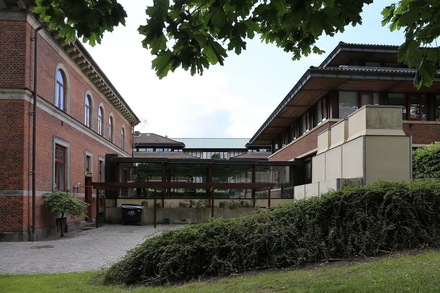 Carlsberg - Laboratorium - Forskningscenter Sammenbyging, sidefløj og tilbygning