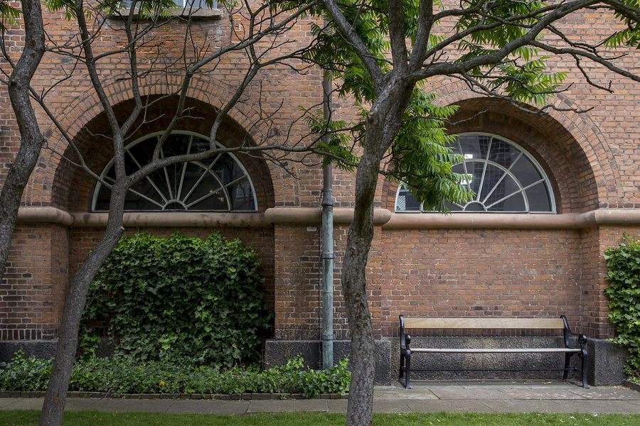 Carlsberg - Kedelhuset Facadeudsnit, nicher mod Pasterusvej