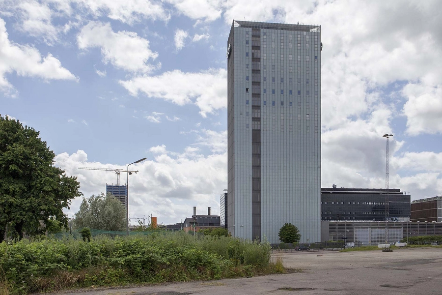 Carlsberg - Hovedkontor - Silo Silotårnet set fra nord fra Thorvald Bindesbølls Plads
