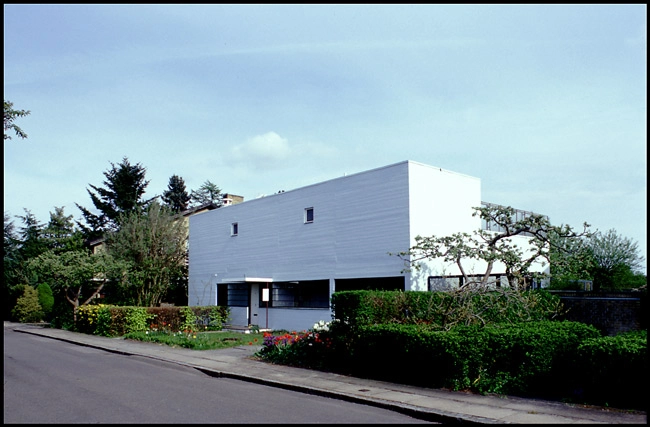 Bakkedal 7 En kubisk bygningskrop