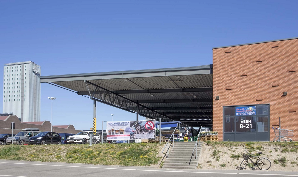 Carlsberg - DDCeren - Rema 1000 Bygningen set fra syd