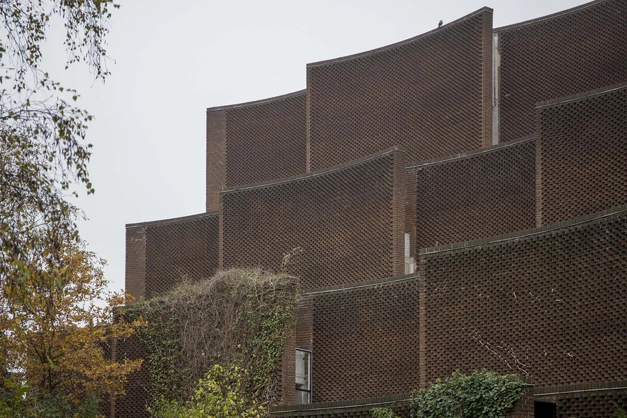 Carlsberg - De Hængende Haver - J. C. Jacobsens Have De Hængende Haver set fra J. C. Jacobsens Have