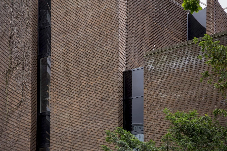 Carlsberg - De Hængende Haver - J. C. Jacobsens Have De Hængende Haver, udsnit gavl