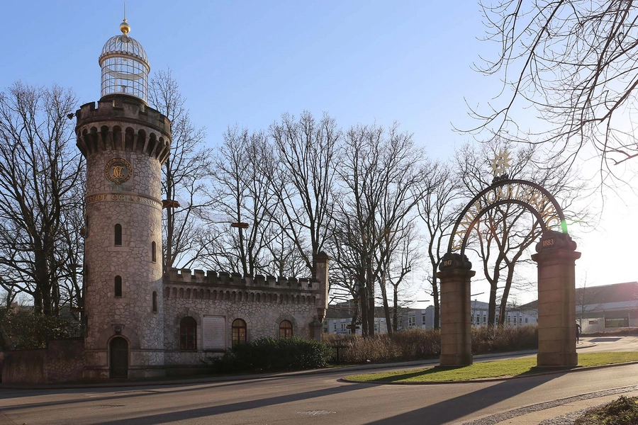 Carlsberg - Kridttårnet - Fyrtårnet Tårnet med Stjerneporten i forgrunden