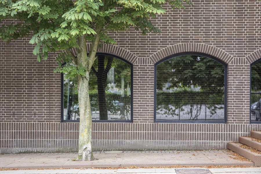 Carlsberg - Tappehal H1 - TAP 1 Facadeudsnit, foyer mod Ny Carlsberg Vej