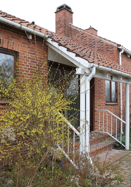 Ridebanevang Indgangsparti