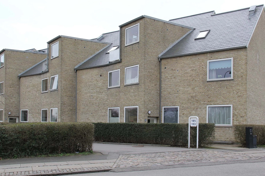 Alléhusene Østfacade nr. 185-193