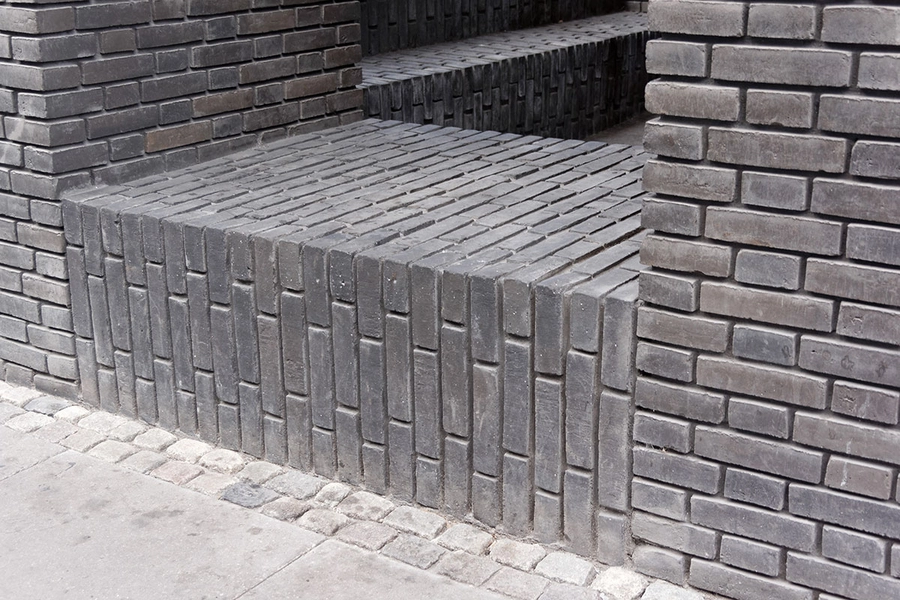 Wakeup Copenhagen, Borgergade Detaljering i tegl