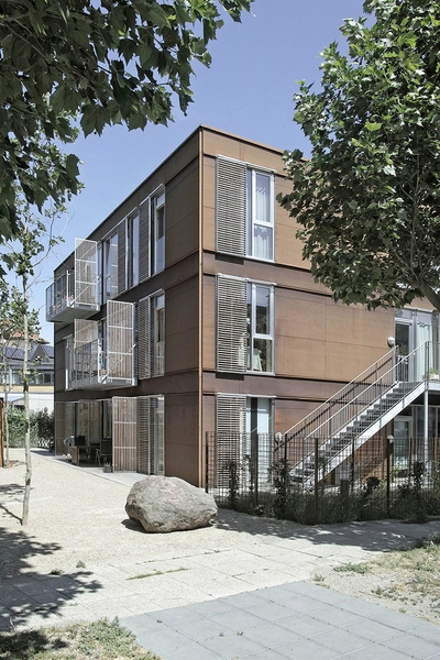 Sundholm Syd Elementbyggeri med facade i cortenstål