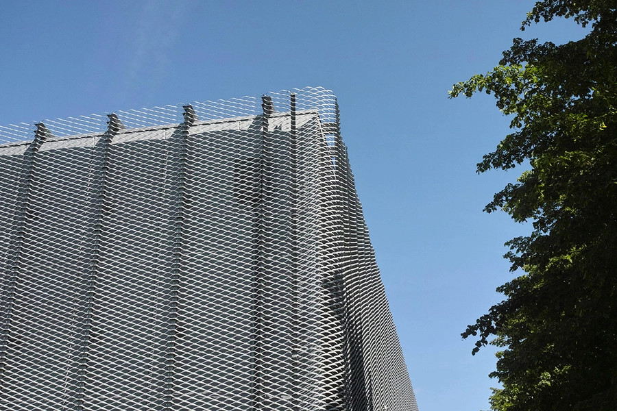 HF-Centret Efterslægten Nobis Facadedetalje, ny sportshal