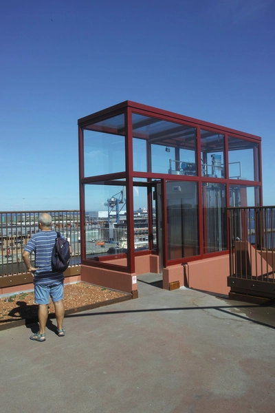 Konditaget Lüders - Garage Tagterrasse, elevatortårn