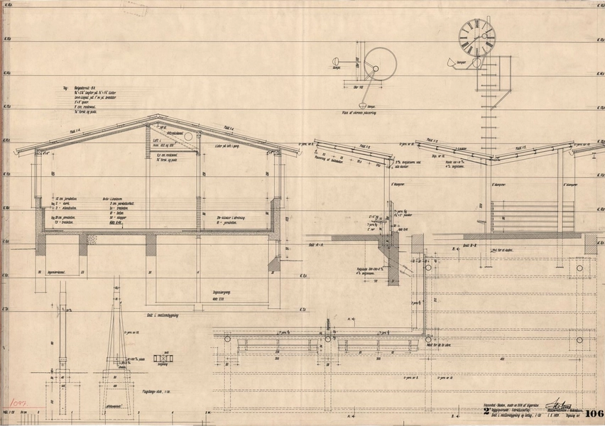 Hanssted Skole Snit i mellembygning og lætag. Flagstangsstub og ur er indtegnet på denne tegning