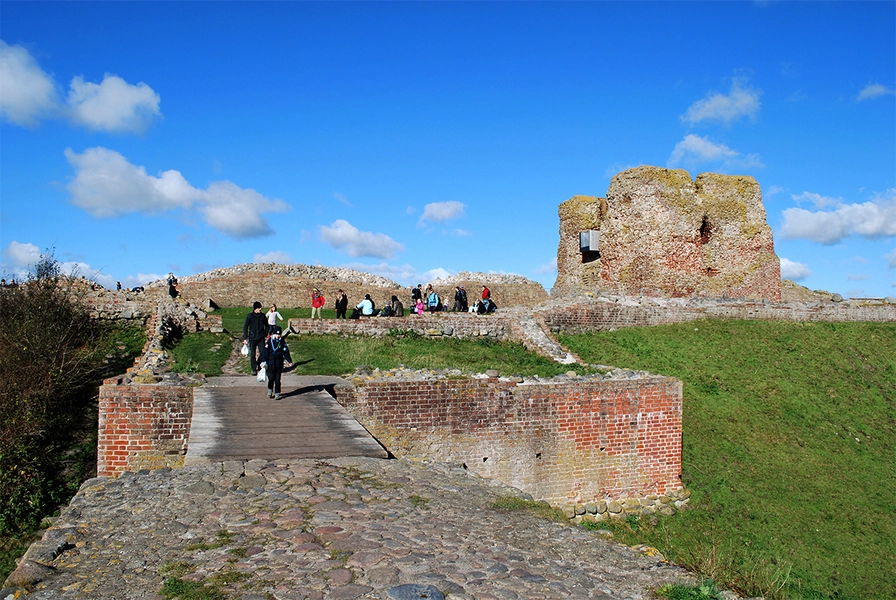 Kalø Slotsruin Ankomsten til slotsruinen