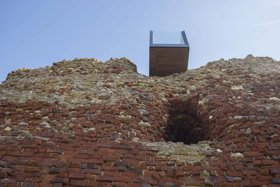 Kalø Slotsruin Kig op mod udkigsplatform