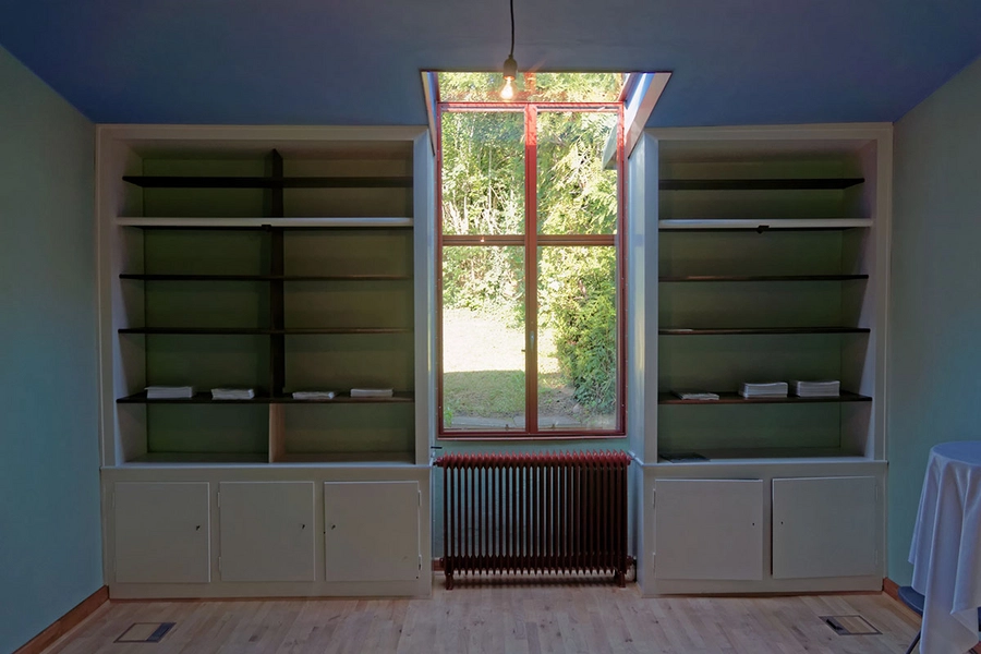 Poul Henningsens Hus - PHs eget hus Bibliotek