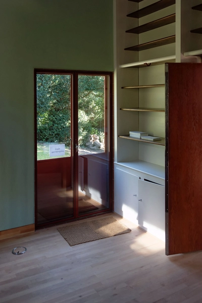 Poul Henningsens Hus - PHs eget hus Bibliotek