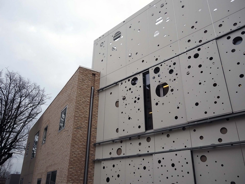 Børnebyen – Institutionen Krudthuset Bygningsvolumener med forskellige facader