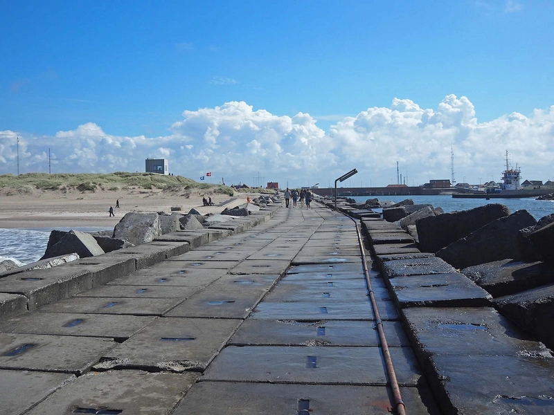 Strandingsmuseum St. George Museets udsigtstårn set fra molen