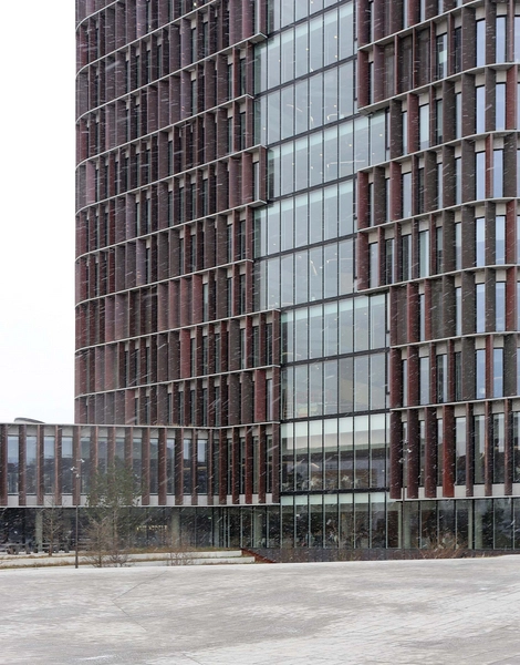 Mærsk Tårnet og SUND Naturpark Facadeudsnit - forplads mod Blegdamsvej