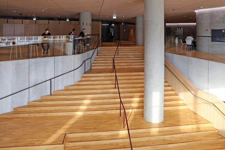 Mærsk Tårnet og SUND Naturpark Interiør - Trappe