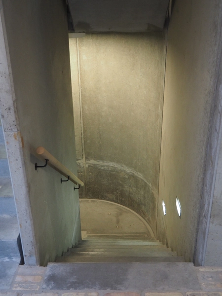 Diakonissestiftelsens Seniorboliger Nedgang til kælder