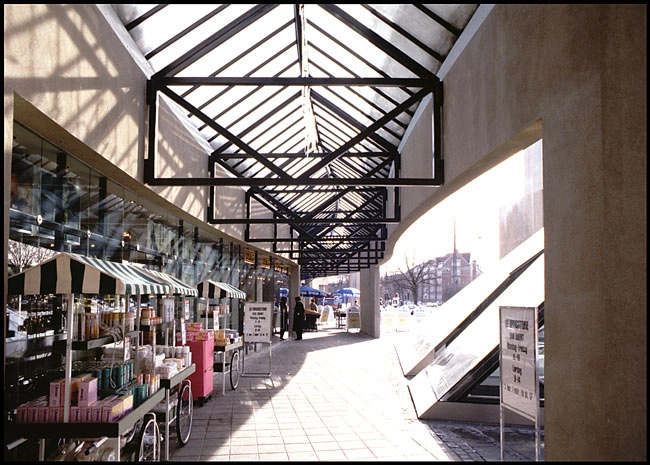 Østerport Station - 1991 Gadestrøg og bagerbutik