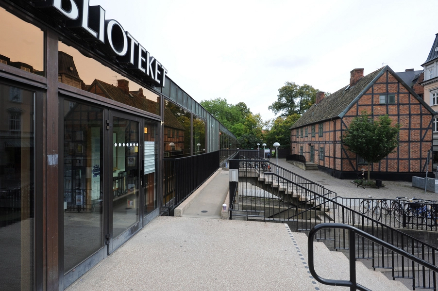 Lunds Stadsbibliotek Indgangspartiet