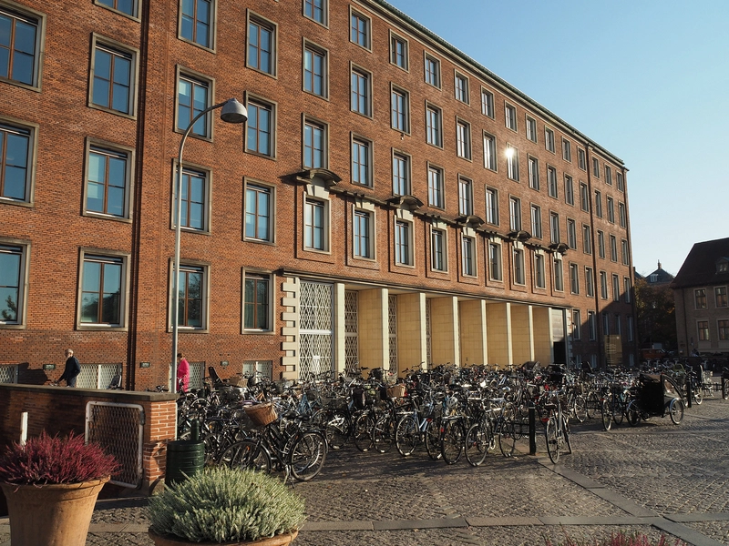 Frederiksberg Rådhus Indgangen mod vest