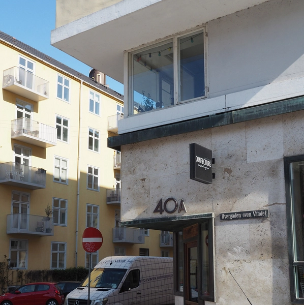 Lagkagehuset Hjørnet ved Mikkel Vibes Gade og Overgaden Oven Vandet