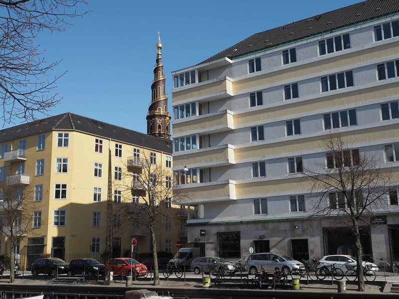 Lagkagehuset Lagkagehuset med Vor Frelsers Kirke i baggrunden