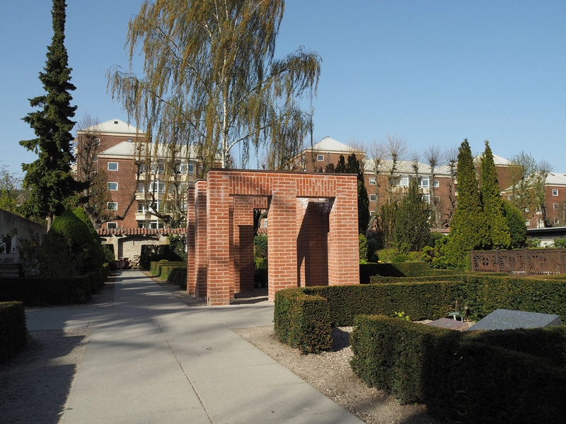 John Hunov's Gravmonument 