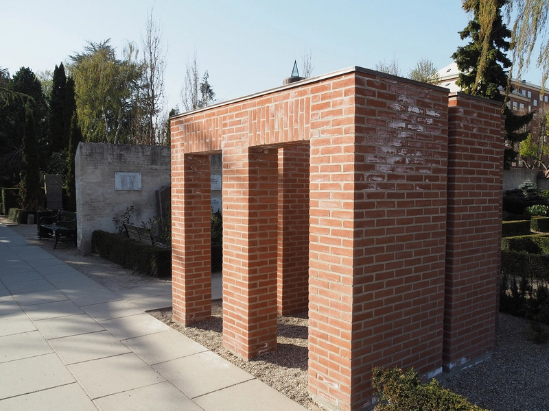 John Hunov's Gravmonument 