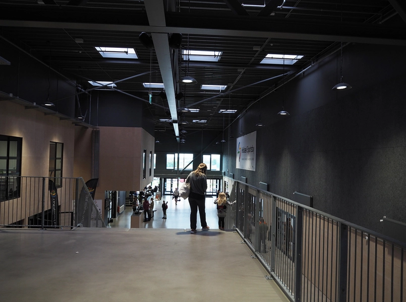Holbæk Sportsby Foyer set fra 1. sal