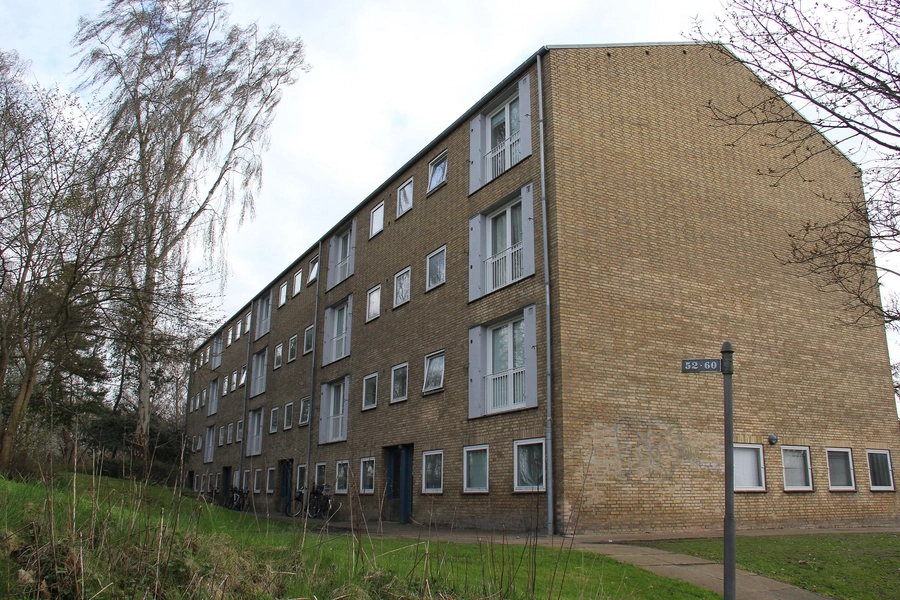Ved Ungdomsboligerne 32-60 Nordøstfacade og nordvestgavl