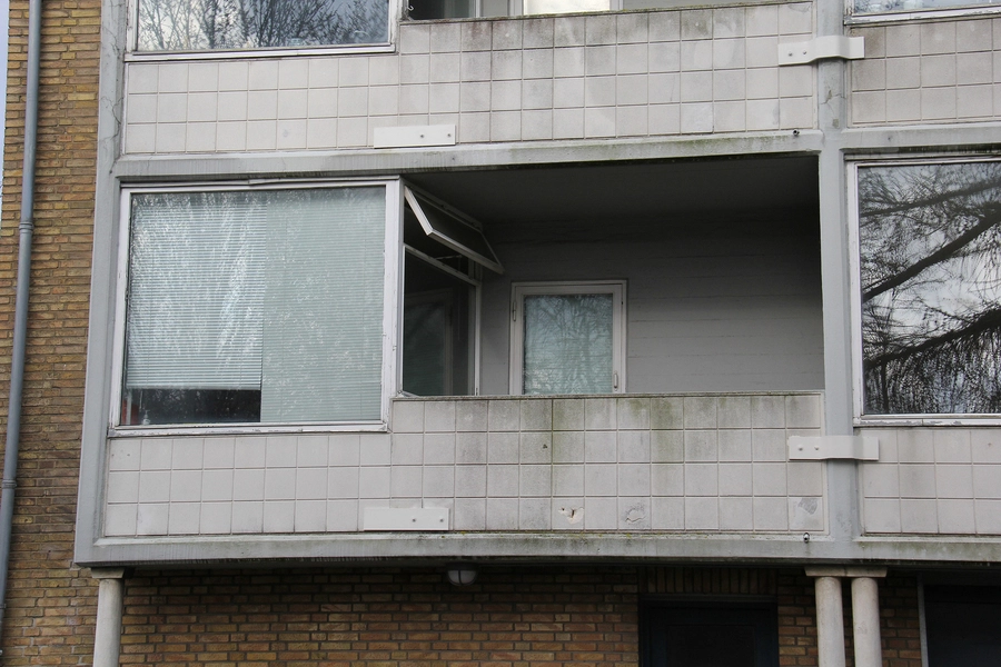 Ved Ungdomsboligerne 32-60 Altaner på sydvestfacade