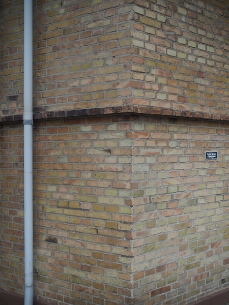 Grundtvigs Have Detalje af murværk