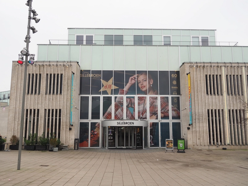 Sillebroen Hovedindgangen fra torvet