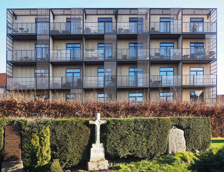 Bavnehøj Ungdomsboliger Vestfacaden mod kirkegården